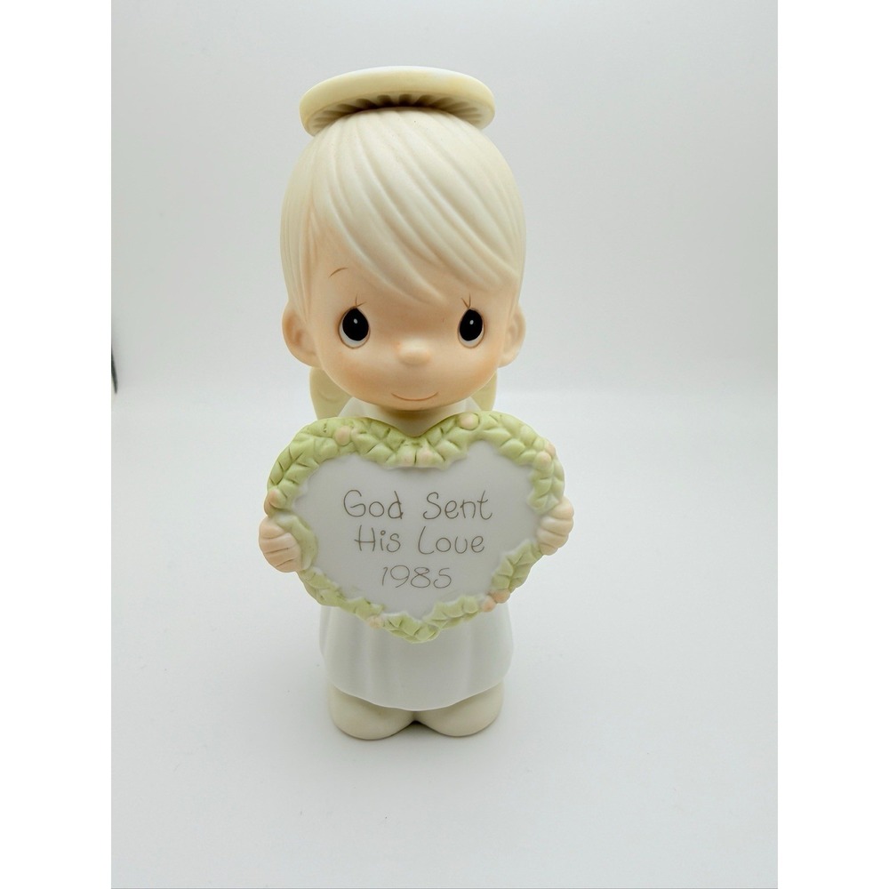 1985 PRECIOUS MOMENTS  "God Sent His Love"  15881  ANNUAL EDITION  Dove stamp